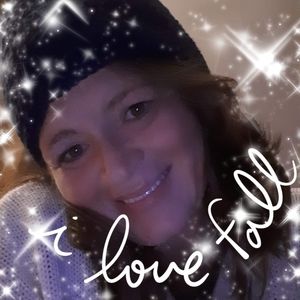 Meet your Posher, Joni